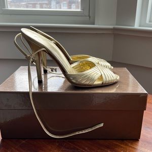 Gucci Authentic 6.5B Gold Metallic Heels